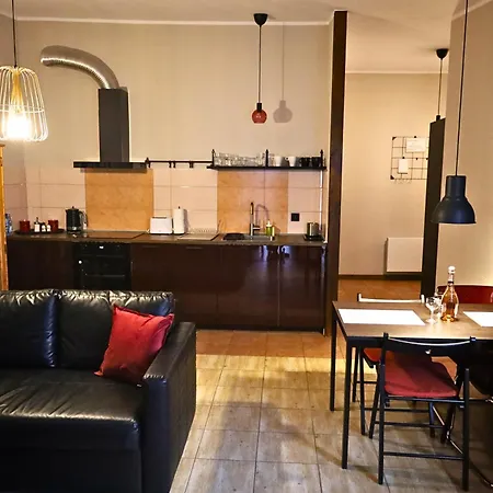 D'ali W Centrum Poznania Ul Rozana 21 * Poznań