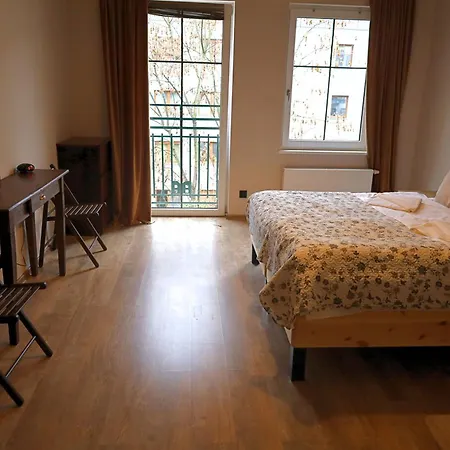 D'ali W Centrum Poznania Ul Rozana 21 Apartament