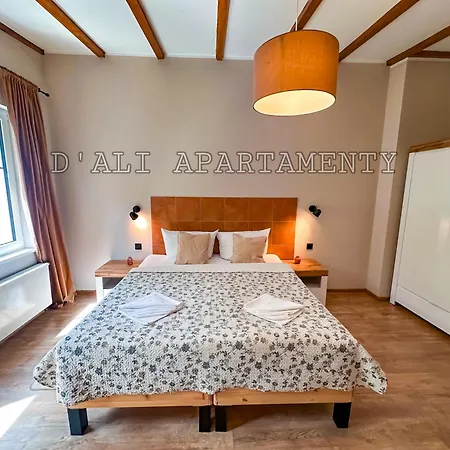 D'ali W Centrum Poznania Ul Rozana 21 Apartman